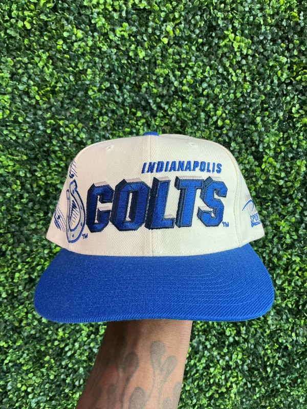 VINTAGE INDIANAPOLIS COLTS SPORTS SPECIALTIES SHADOW SNAPBACK