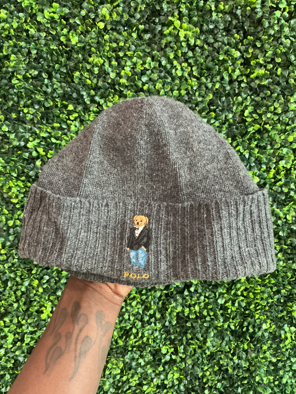 POLO RALPH LAUREN TUXEDO BEAR BEANIE