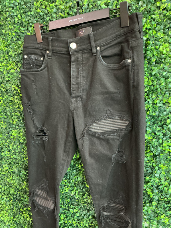 AMIRI BLACK PATCH MX1 JEANS (SZ 31)