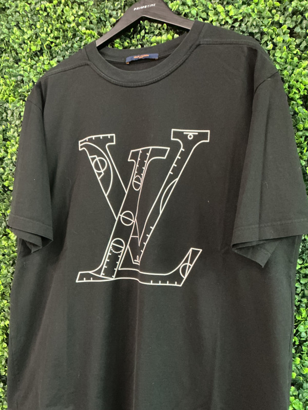 LOUIS VUITTON x NBA LOGO TEE