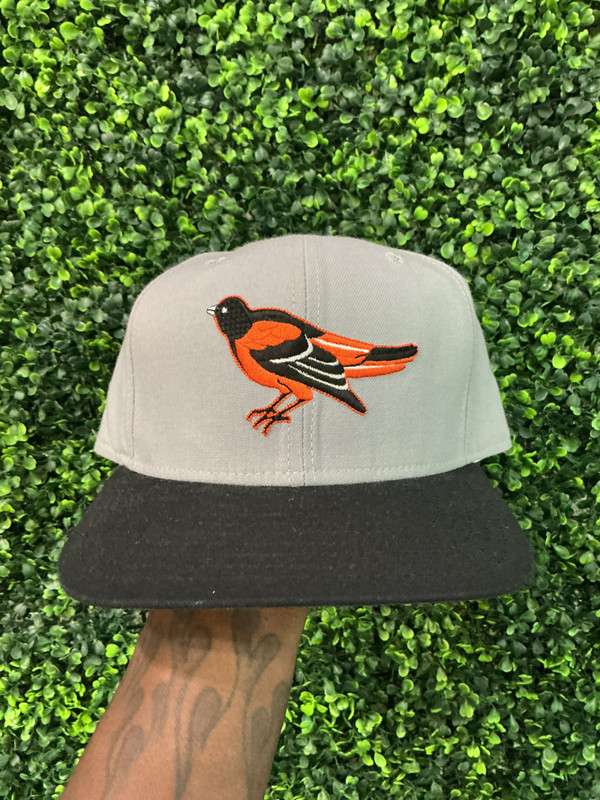VINTAGE BALTIMORE ORIOLES BLK/GREY SNAPBACK