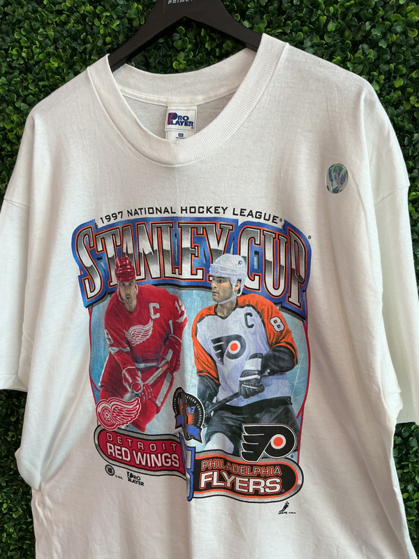 DEADSTOCK VINTAGE 1997 STANLEY CUP TEE