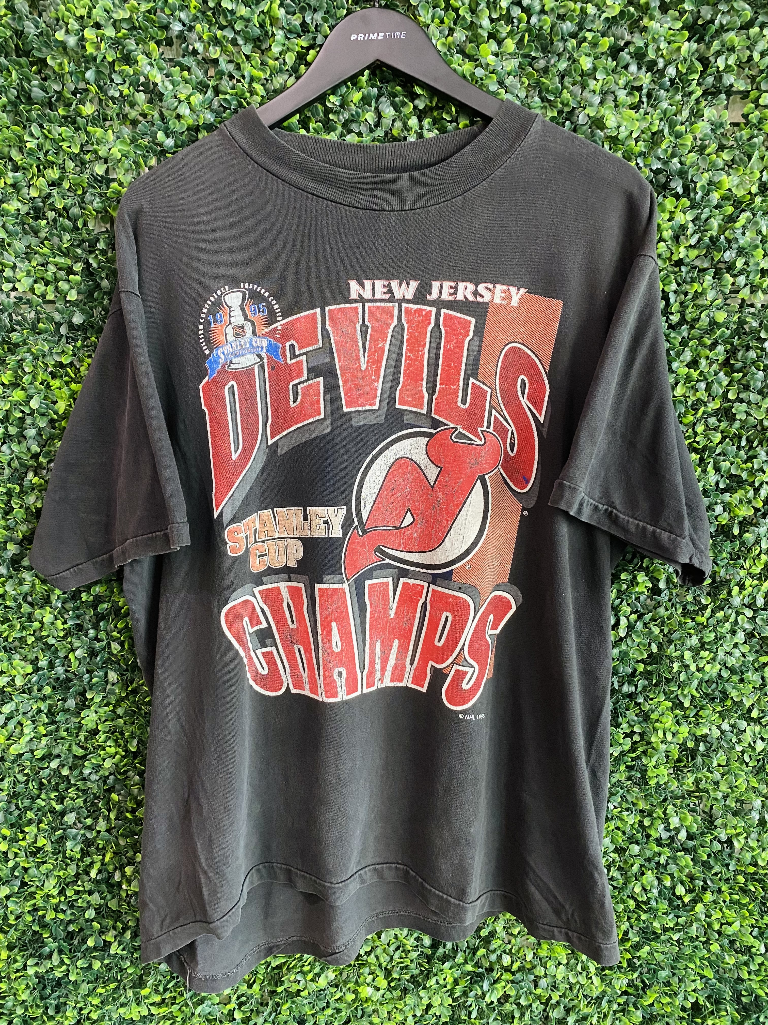 Stanley Cup Champs New Jersey Devils 1995 NHL Vintage Crew T-Shirt –  American Vintage Clothing Co.