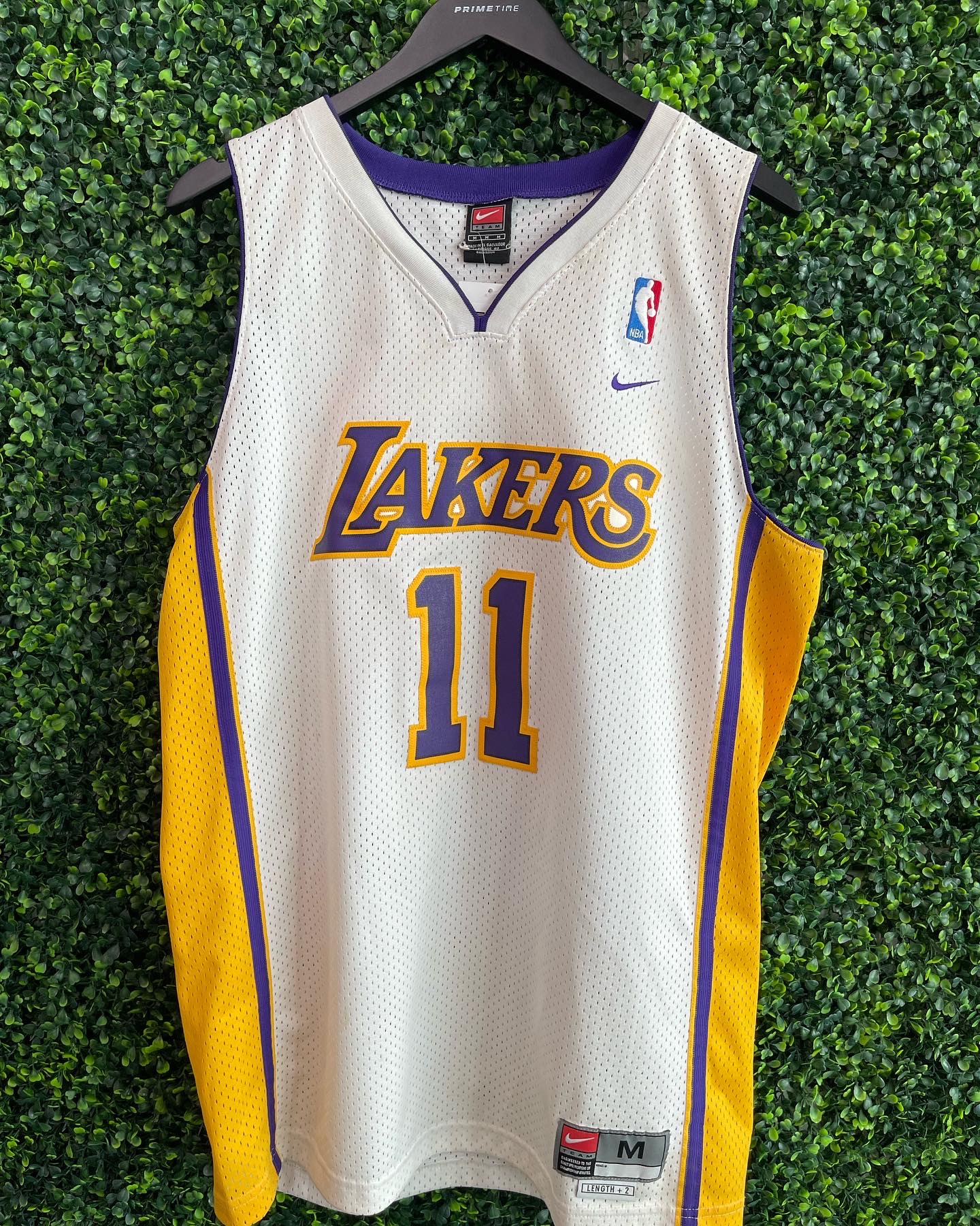 Vintage Nike NBA Los Angeles Lakers Karl Malone #11 Jersey size Large 2001  NWT