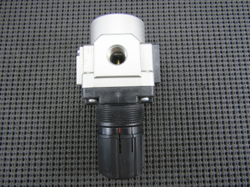 SMC AR30K-N02B-Z Size 30 1/4 Port Size Regulator Modulator