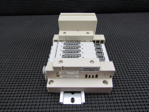 SMC SS5V1-16S30D-05U-C6 Station Manafold Cassette Base