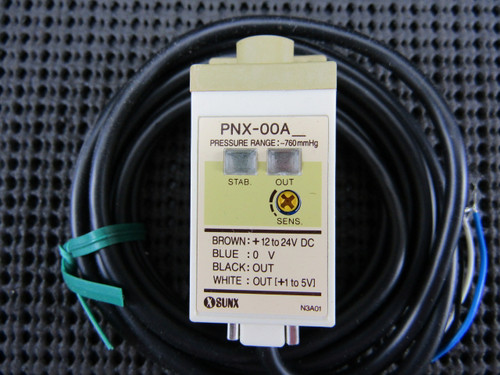 Sunx PNX-00A B7 Pressure Range -760mmHg +12 to 24V DC - New In Box