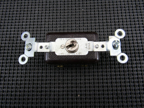 Cooper Arrow Hart 1181N AC Corbin Locking Switch 15A 120-277V - New In Box