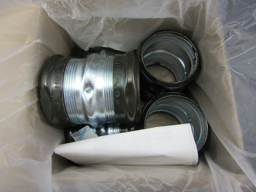 Eaton Crouse Hinds 665RT 2" EMT Rain Tight Compression Coupling - Lot of 5