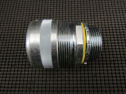 Crouse Hinds LS125 104 Liquidtight 1 1/4" Strain Relief Connector