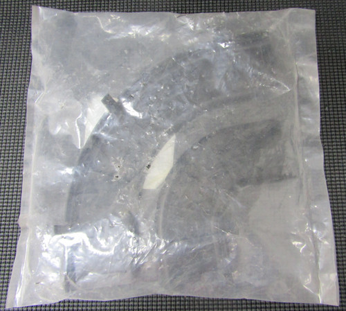 PANDUIT FRRASC6BL 6" SNAP-ON HORIZONTAL RIGHT ANGLE SPLIT COVER - FACTORY SEALED
