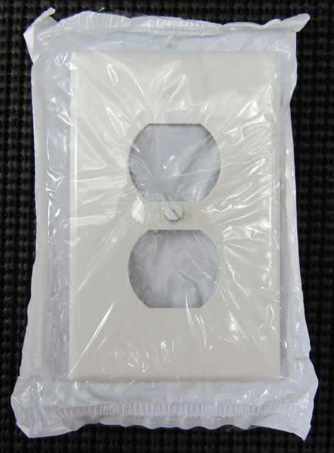 LEVITON 922-PJ8-W QUIKPORT 8-PORT WHITE WALL PLATE - LOT OF 6 / FACTORY SEALED