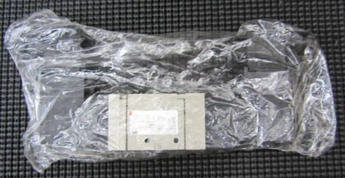 SMC NVFS2220-5DZ-02T 24V 150PSI 50/60HZ 5 PORT SOLENOID VALVE - FACTORY SEALED