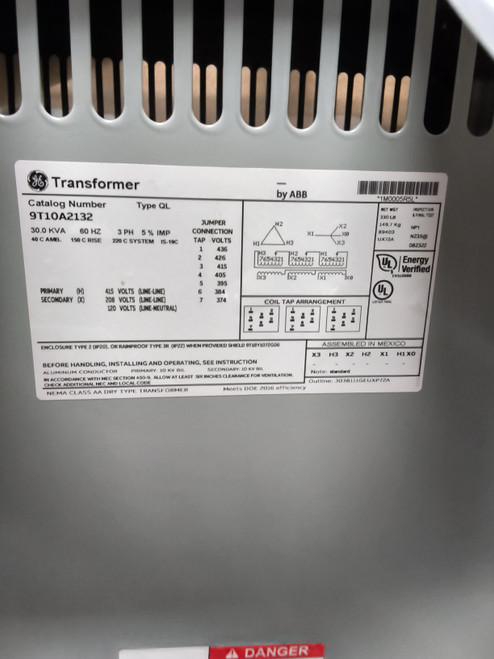 General Electric 9T10A2132 KVA30 415v-208Y/120v 3Ph N1