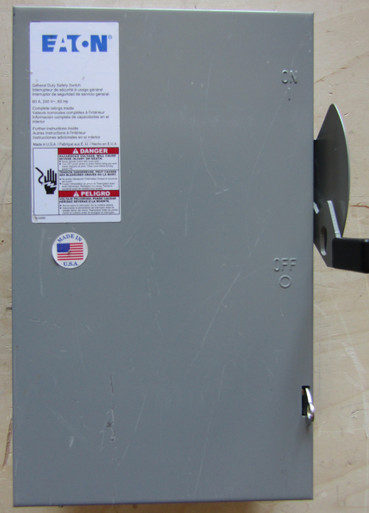 EATON DG322NGB SAFETY SWITCH 60A 240V 60HZ - NEW NO BOX