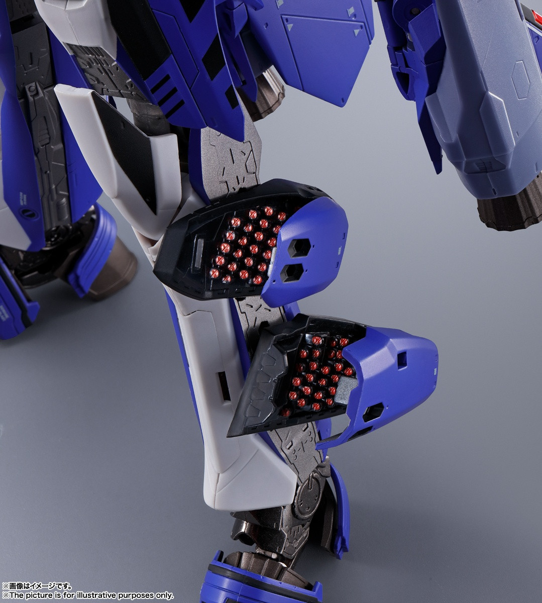 モトヤマカンコウ Amazon.com: Bandai Hobby - Yamato 2202 - (2432911) #05 Type 99