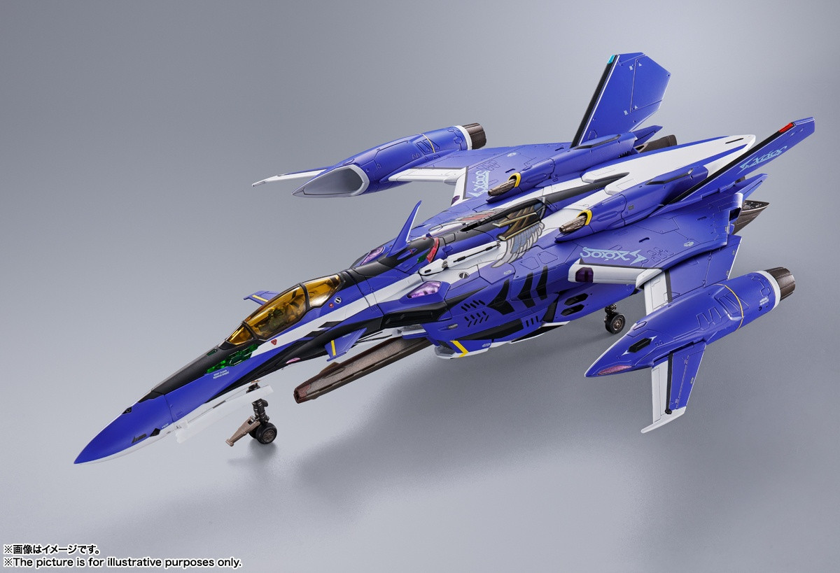 ガンクドラム✴︎希少プロパン Macross Delta Absolute LIVE!!!!!!: DX Chogokin - VF-29 Durandal