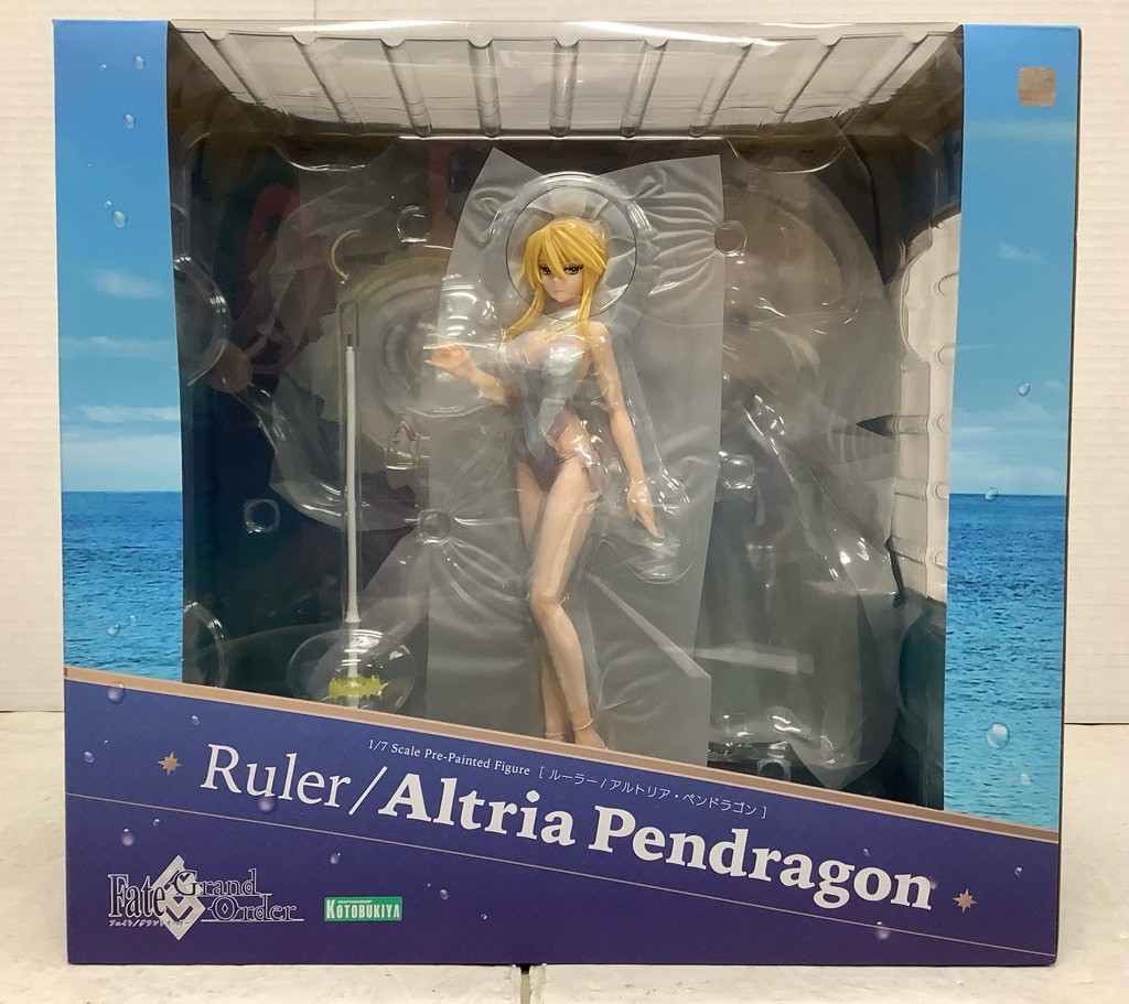 Fate Grand Order: 1/7 Scale Figure - Ruler/ Altria Pendragon