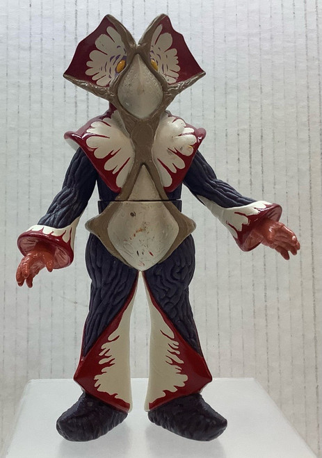 Ultraman : Ultra Monster Series - Alien Zagon 2000 No Tag(105090155)