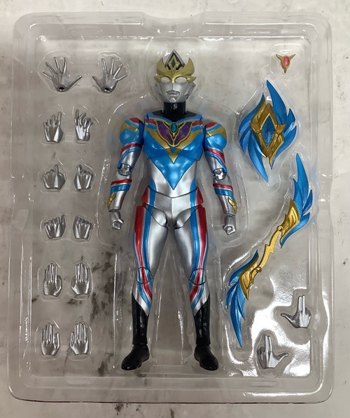 Ultraman Decker : S.H.Figuarts - Ultraman Decker Dynamic Type