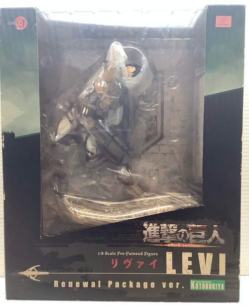 Attack On Titan: 1/8 Scale Figure - Levi (ARTFX J) [Renewal Ver.](105141329)