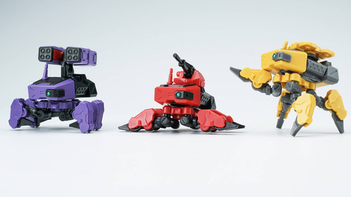 Ultra Action Trooper: 1/144 Scale Model Kit - Lycosidae Squad Super Cavalry (Red, Yellow, Purple)