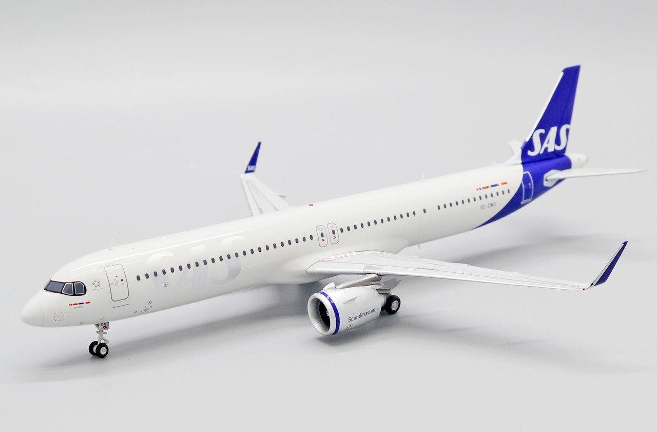 JC Wings Airbus A321Neo SAS SE-DMO (With Stand) 1/200 XX20021