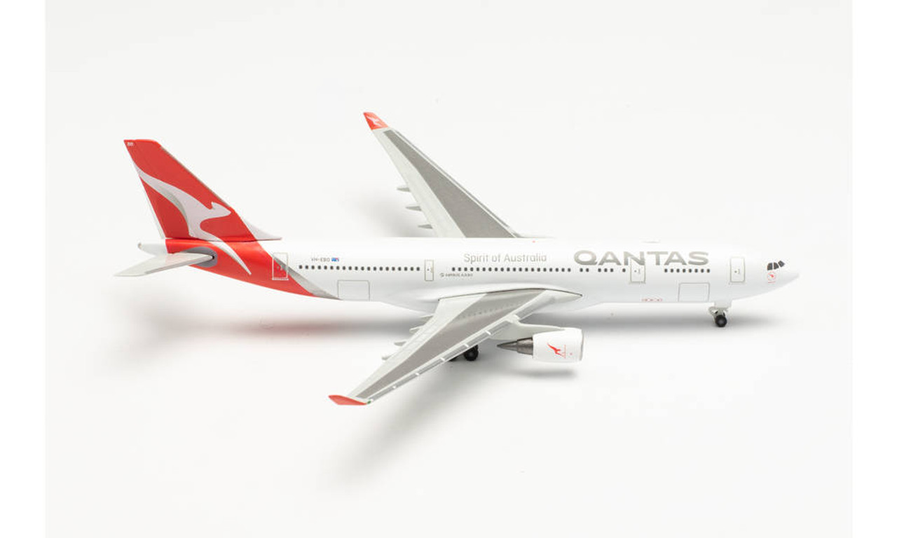 Herpa Qantas Airbus A330-200 – VH-EBO “Kimberley” 1/500 535854