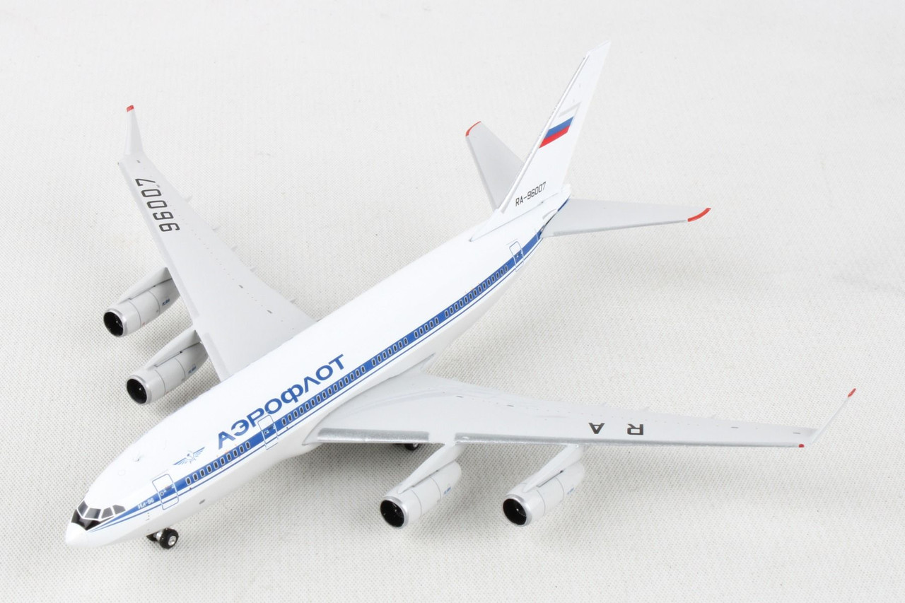 国内外の人気！ 航空機・ヘリコプター CUBANA 1/500 herpa IL-96-300 