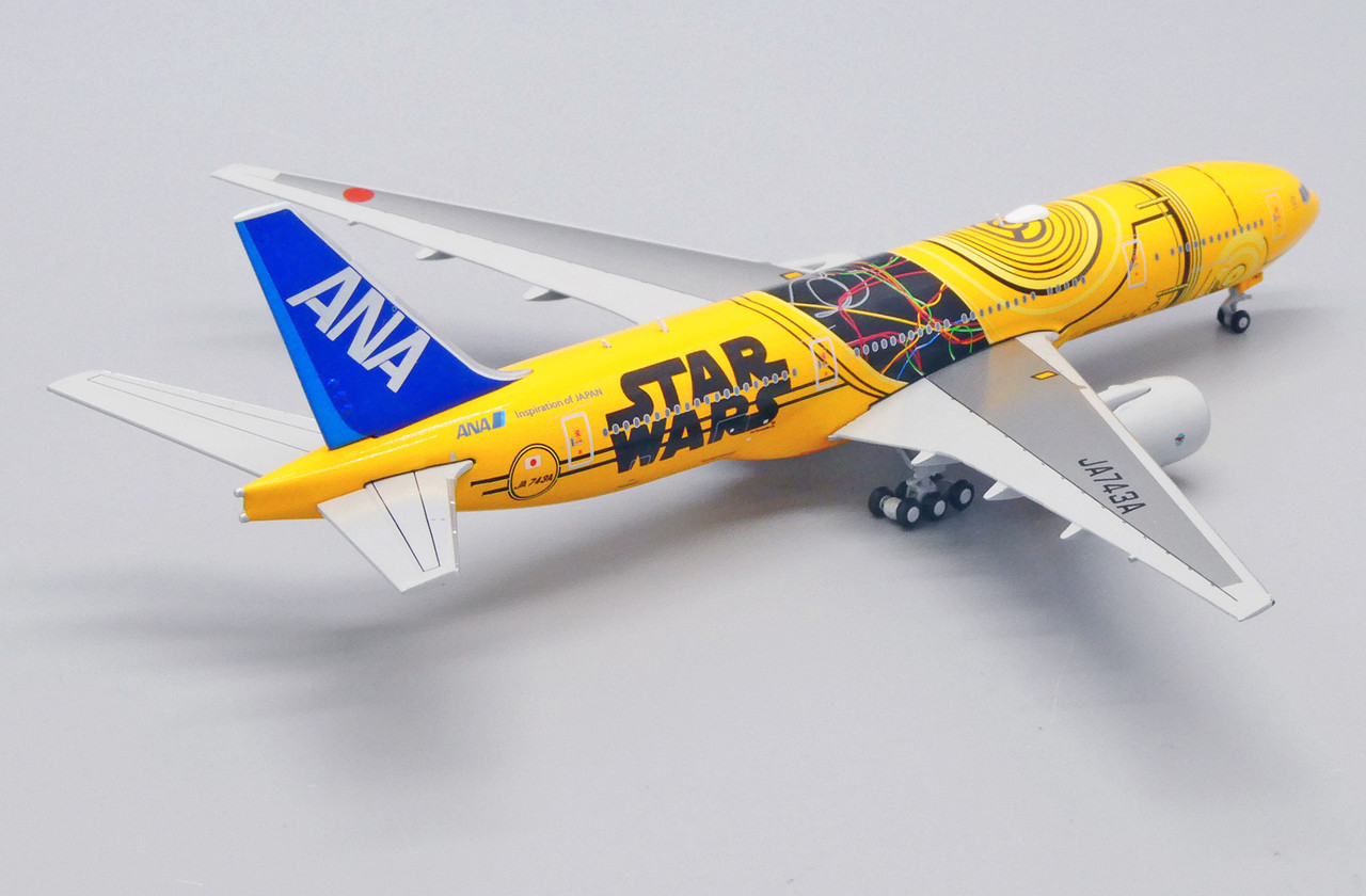 ANA B777 200 JA743A STARWARS 1 400 - 航空機