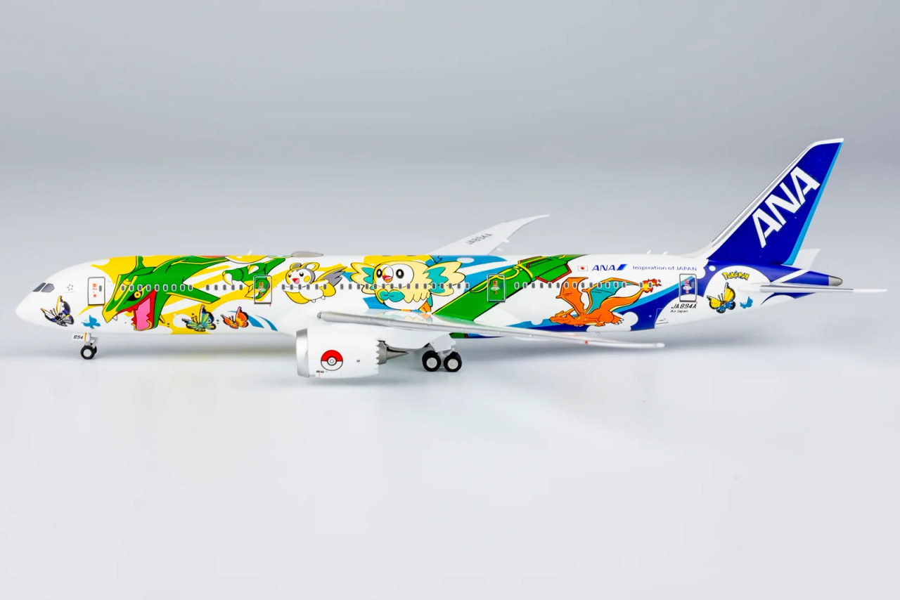NG Models ANA Boeing 787-9 Dreamliner JA894A (Pikachu Jet NH) 1/400 55110