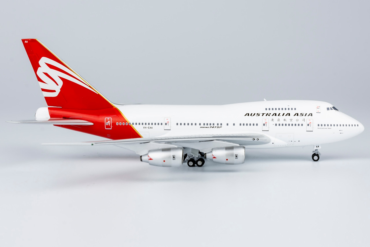 人気商品！】 hogan カンタス航空 B747-400 1/200 航空機 