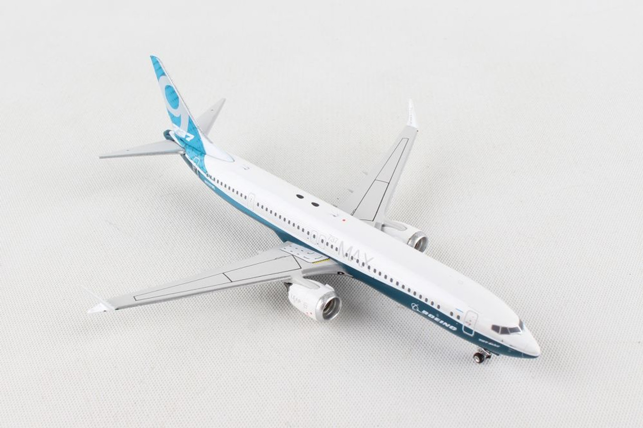 Phoenix Boeing 737-9Max House Colours N7379E 1/400 - Aircraft Model Store