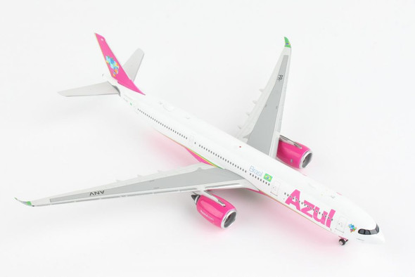 Phoenix Azul Airbus A330-900Neo PR-ANV 1/400 PH11645