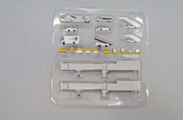 JC Wings Airport Accessories Pack of 20 Parts 1/400 GSESETA