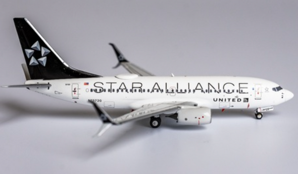 NG Models United Airlines Boeing 737-700/w N13720 <Star Alliance; with scimitar winglets> 1/400 NG77005