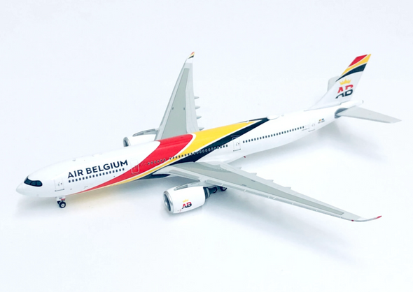 Phoenix Brussels Airlines Airbus A330-300 OO-SFX 1/400 - Aircraft 