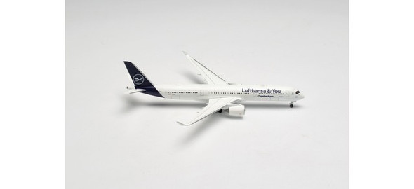 Herpa Lufthansa Airbus A350-900 “CleanTechFlyer” – D-AIVD 1/500