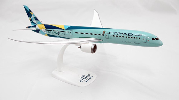 Etihad Boeing 787-10 Greenliner Snap-Fit Model Plane 1/200