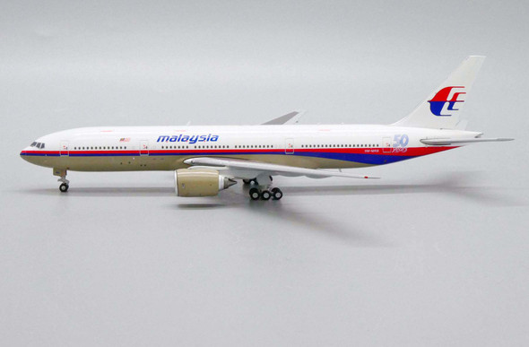 JC Wings Privilege Style Boeing 777-200ER EC-MUA 1/400 - Aircraft 