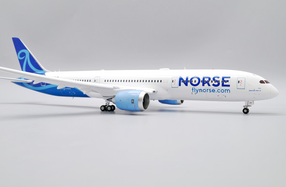 JC Wings ANA Boeing 787-9 JA873A 1/200 EW2789009 - Aircraft Model