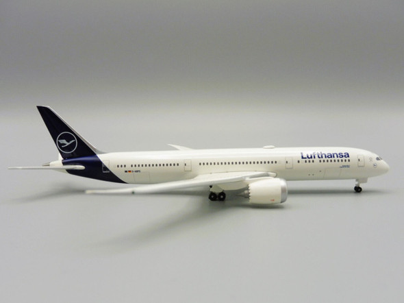 Herpa Lufthansa Boeing 787-9 Dreamliner – D-ABPD "Frankfurt" 1/500