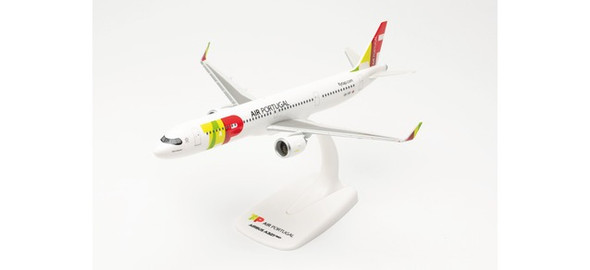 Herpa TAP Air Portugal Airbus A321LR – CS-TXF "Amália Rodrigues" 1/200