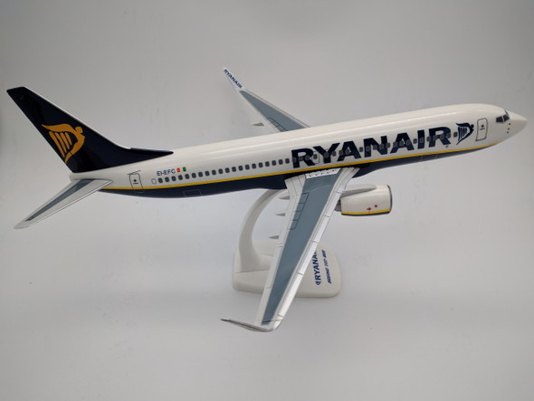 Ryanair Boeing 737Max8 1/100 40cm