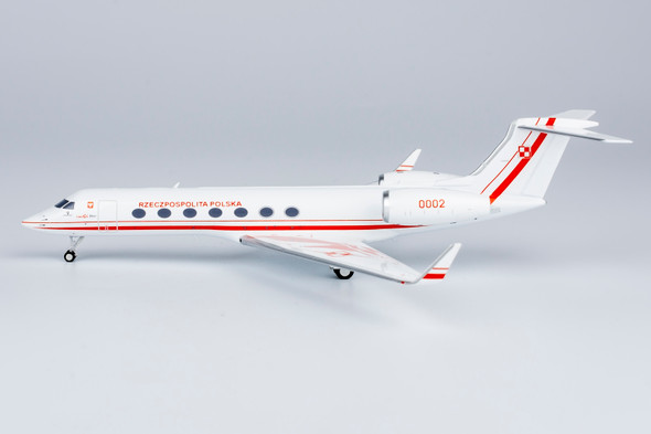 NG Models Polish Air Force Gulfstream G550 0002 1/200 75021