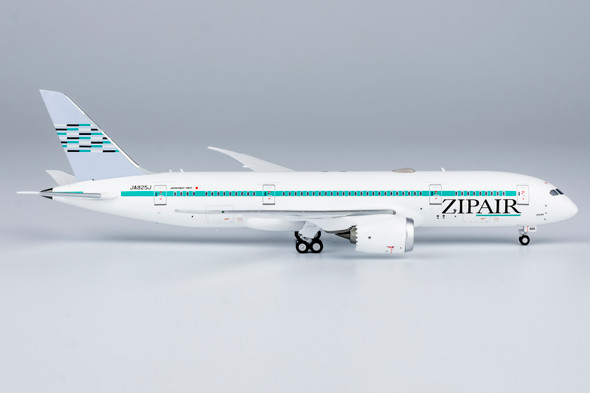 NG Model Boeing 787-8 Dreamliner ZIPAIR Tokyo JA825J 1/400 59021