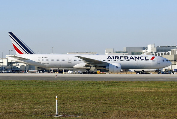 Phoenix Air France Boeing 777-300ER F-GSQA 1/400 11876
