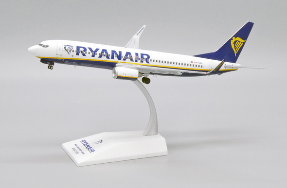 JC Wings Ryanair Boeing 737-800 9H-QAA 1/200