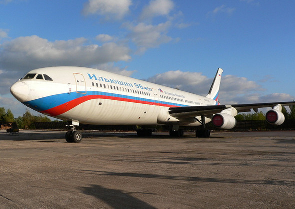 Phoenix Ilyushin IL-96-400 RA-96000 1/400