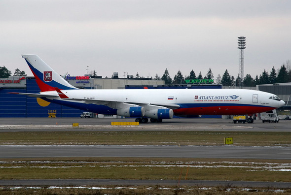 Phoenix Atlant-Soyuz Ilyushin IL-96-400T RA-96101 1/400